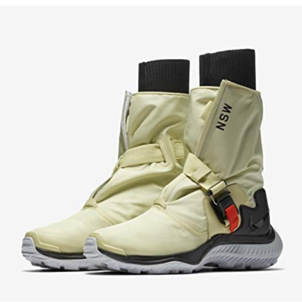 Nike NSW Gaiter Boot Pale Citron. NWOT Size 6